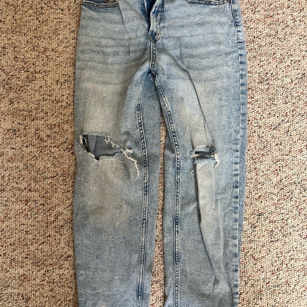 Stylish Blue Distressed women's Jeans